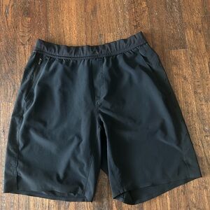 Ten Thousand 9” Interval Short Not Lined Size Medium